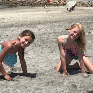 Meet your Posher, Lily